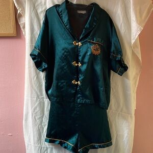 2-Pc Emerald & Gold Asian Style Silk/Satin-Like Pajama Shirt and Shorts Set